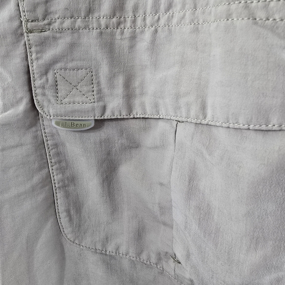 LL Bean Cargo Pants Lightweight Gorpcore Travel Utility Safari Utilitarian Sz L - Picture 2 of 13